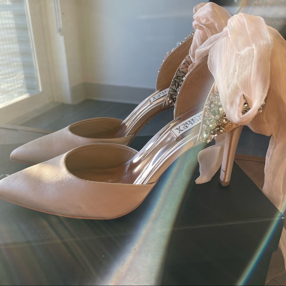 Badgley Mischka Heels